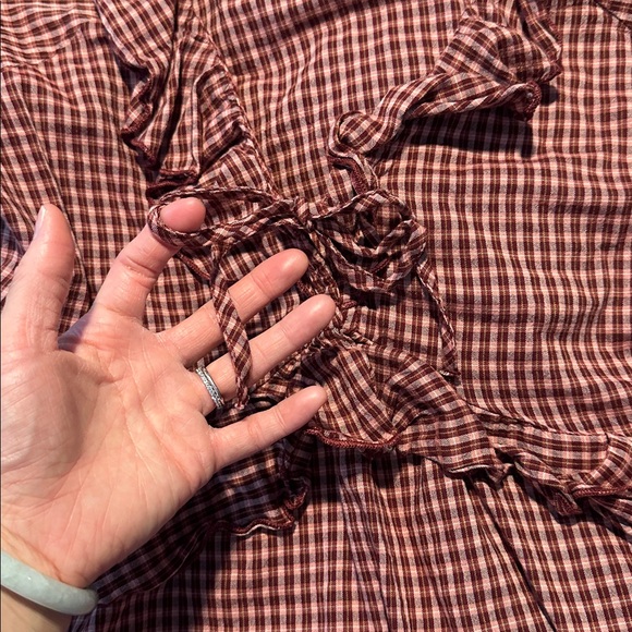 Brown Checkered Ruffle Blouse - Picture 3 of 3